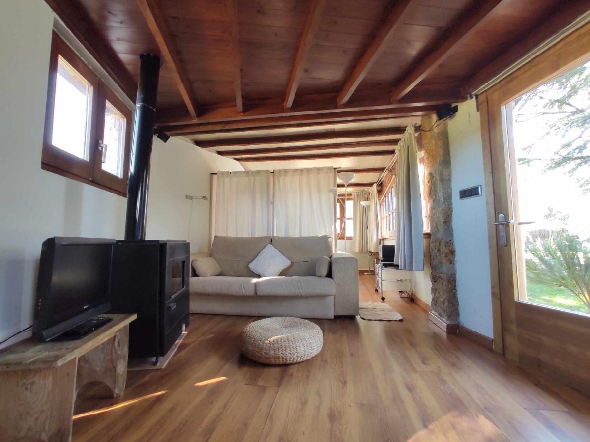Casita Con Jacuzzi Rectoria De Dosquers Villa Maia de Montcal Exteriör bild