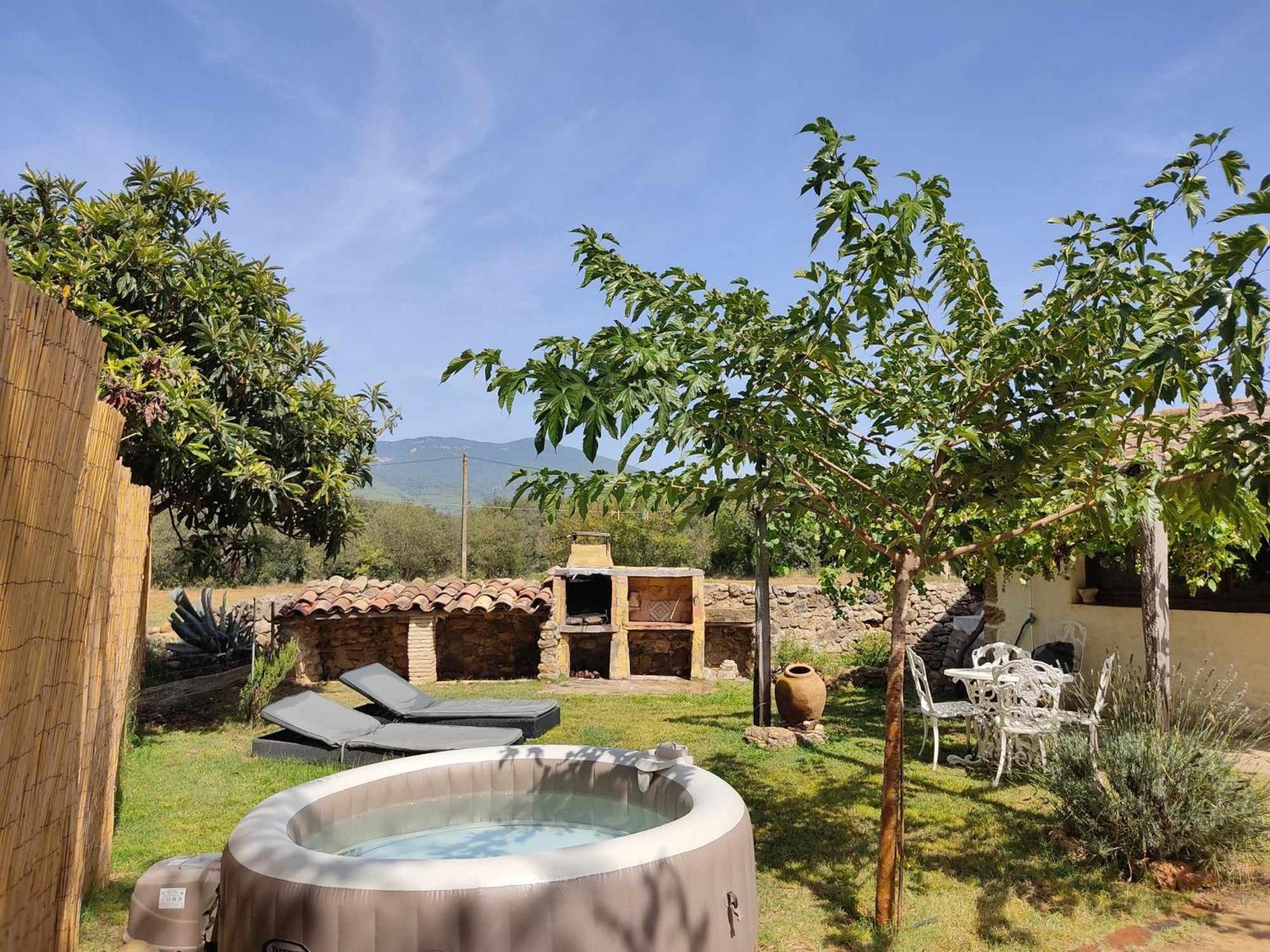 Casita Con Jacuzzi Rectoria De Dosquers Villa Maia de Montcal Exteriör bild